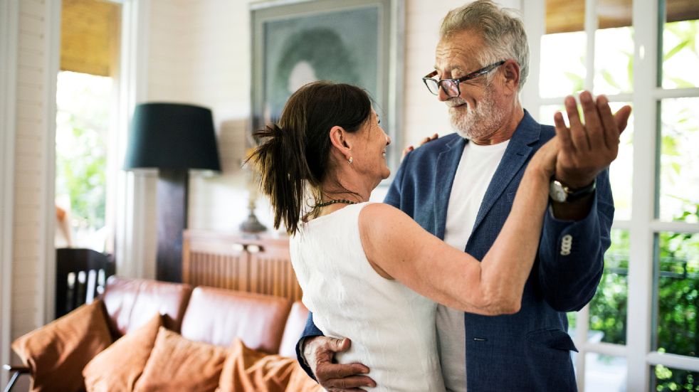 How to spend more quality time with your family senior couple dancing